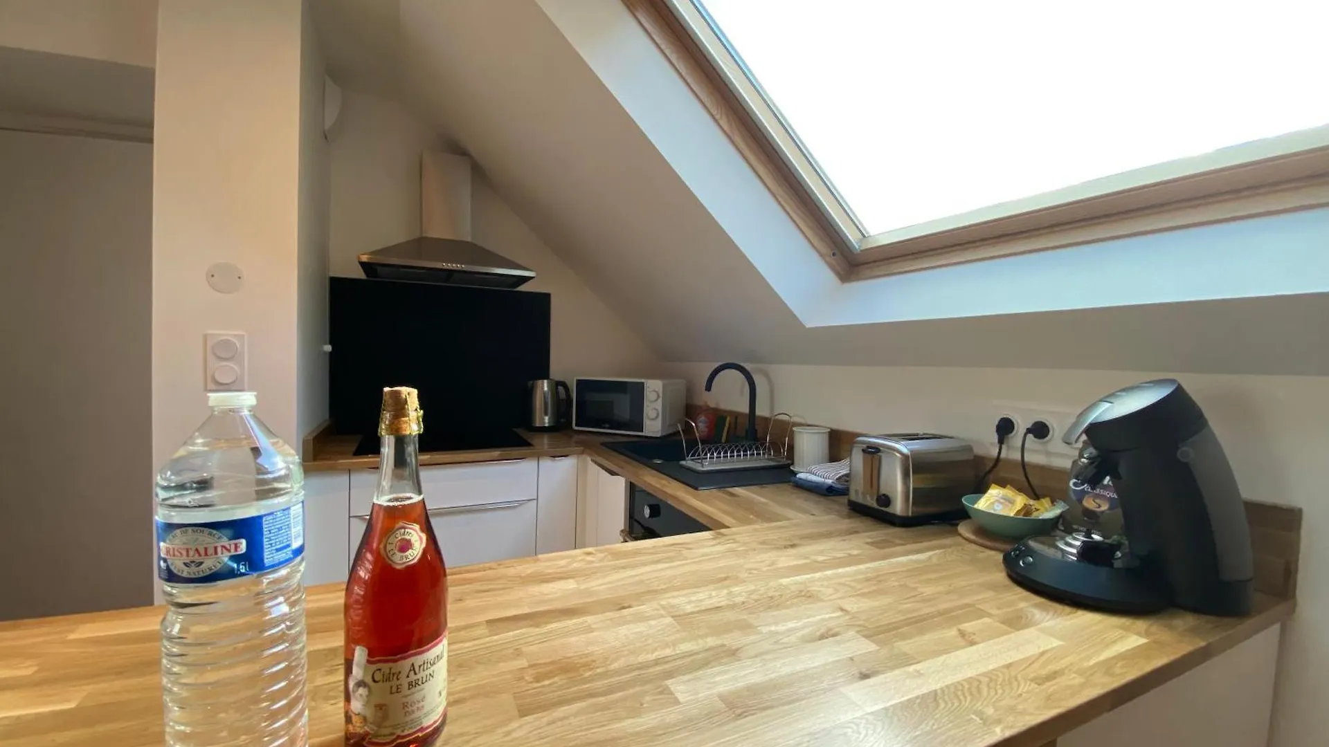아파트 Le Calloch 3G - Superbe Studio - Quartier Gare - Wifi - Netflix 캥페르